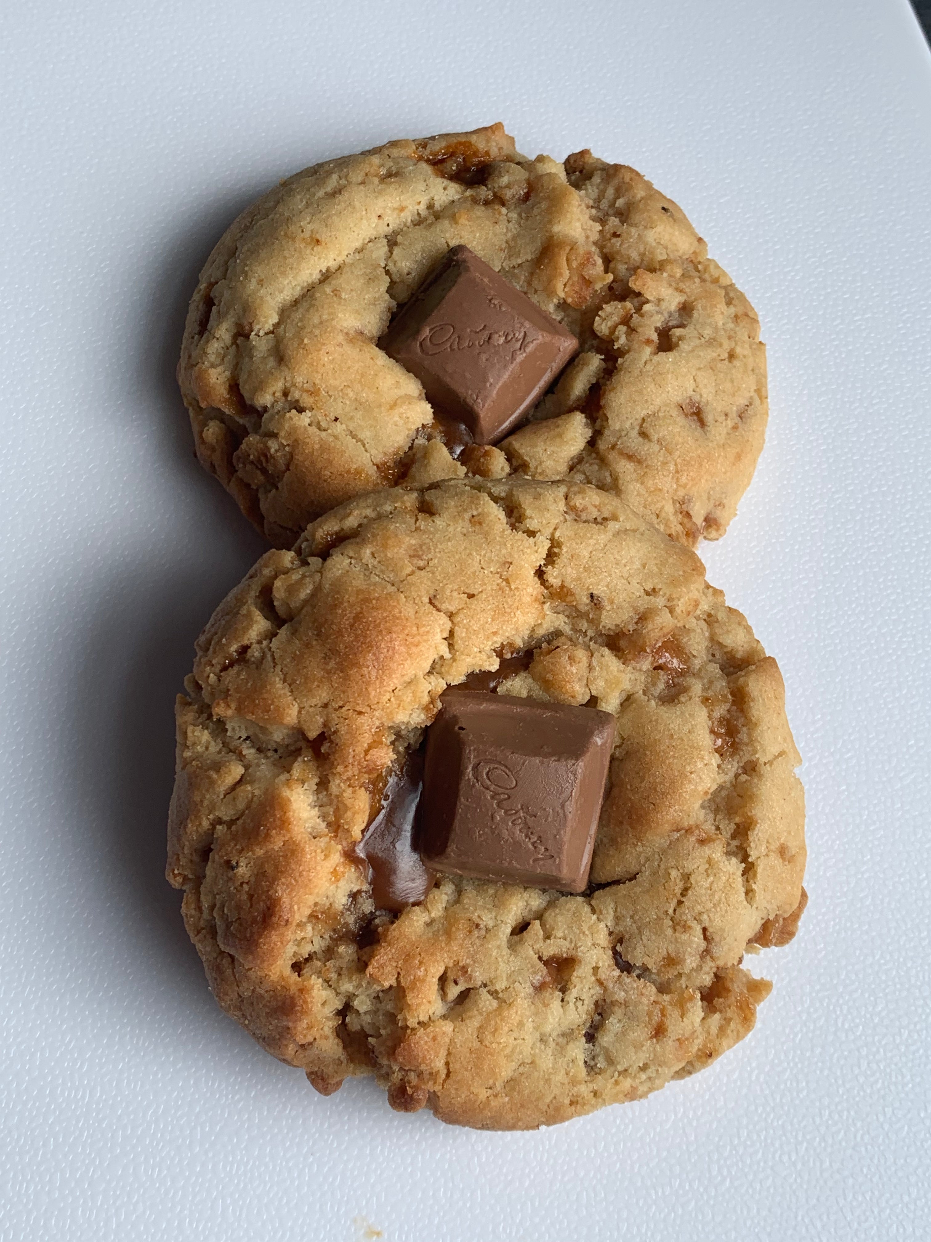 Stroopwafel Caramel Stuffed Cookie